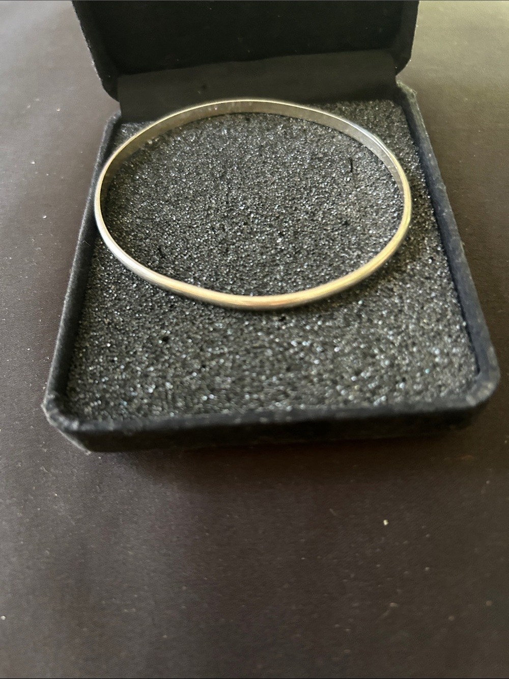 Simple SterlingSilver Bangle Bracelet. - Picture 4 of 6